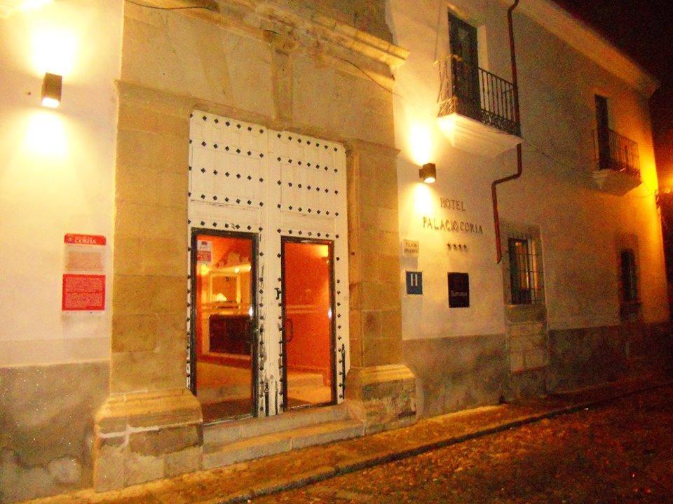 Sumaiya El Palacio Coria Exteriér fotografie
