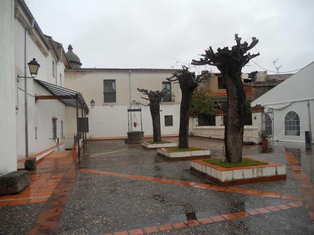 Sumaiya El Palacio Coria Exteriér fotografie